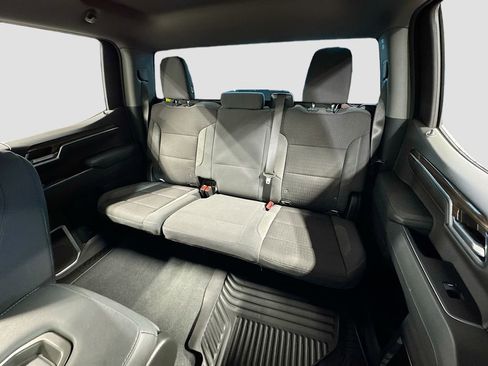 Used 2024 Chevrolet Silverado 1500 LT image 14