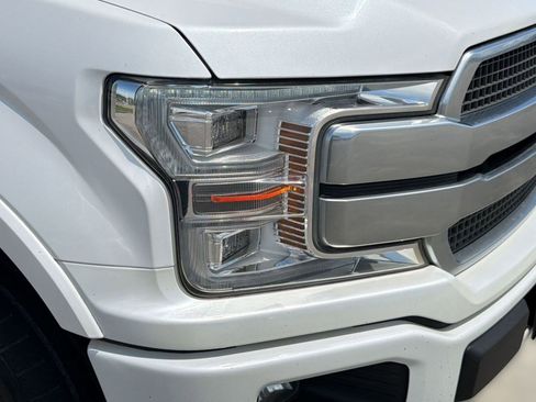 Used 2018 Ford F150 Platinum w/ Equipment Group 701A Luxury AWD/4WD image 11