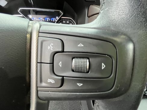 Used 2021 GMC Yukon Denali w/ Denali Premium Package image 19