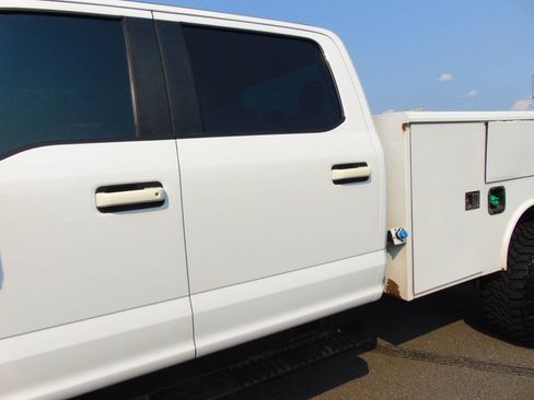 Used 2017 Ford F350 XL w/ Power Equipment Group AWD/4WD image 28