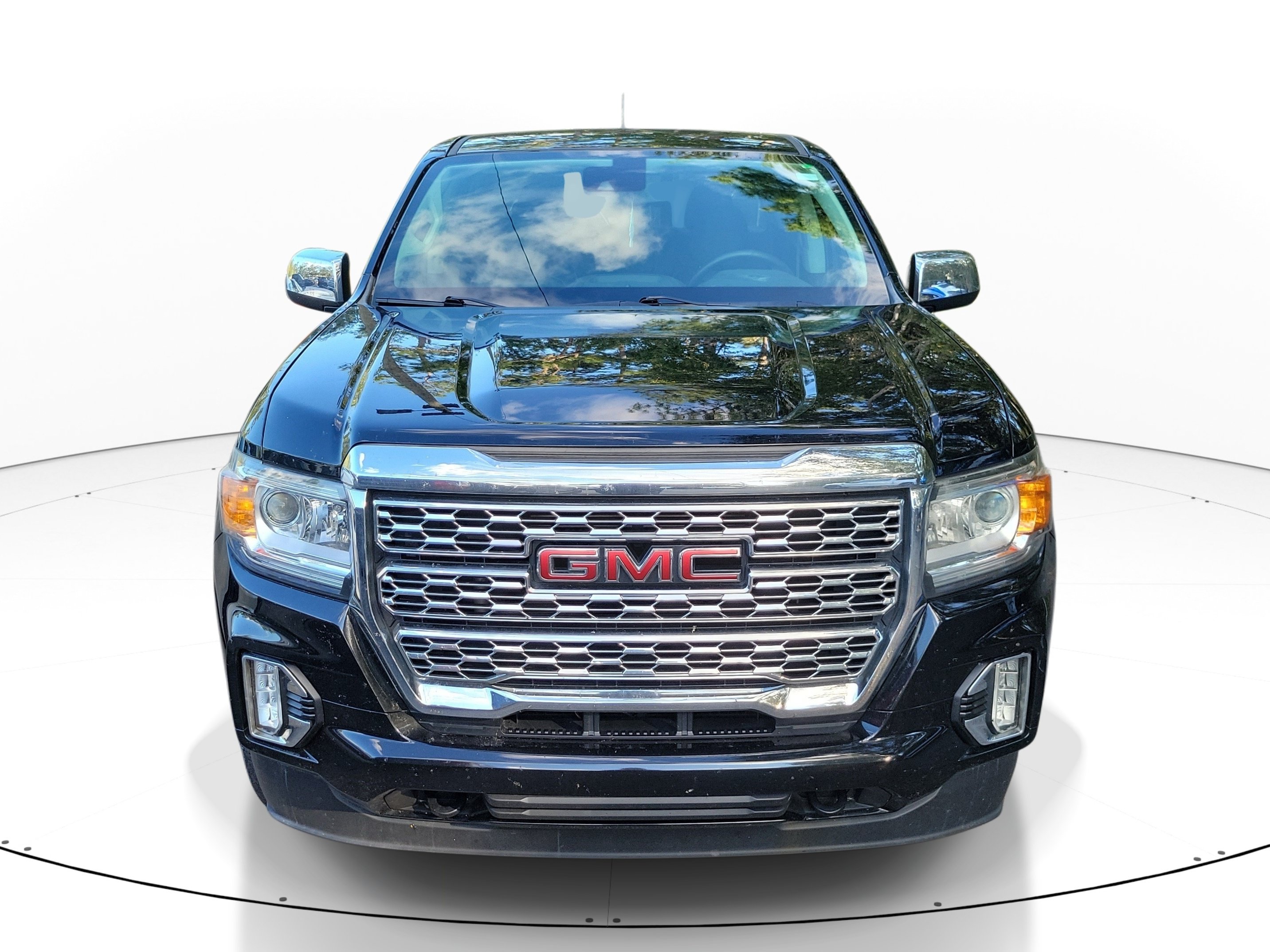 Used 2022 GMC Canyon Denali w/ Denali Black Edition Package RWD image 6