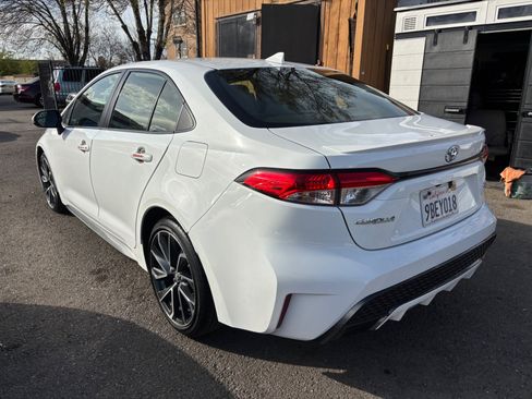 Used 2022 Toyota Corolla SE FWD image 6