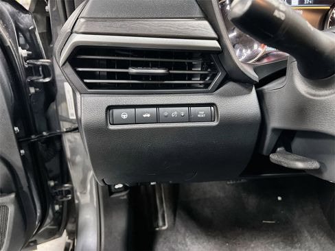 Used 2024 Nissan Altima 2.5 SV w/ SV Premium Package image 14