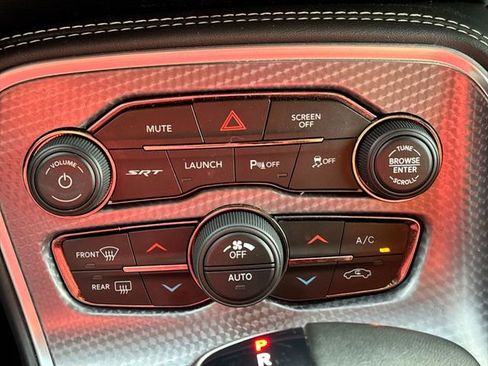 Used 2019 Dodge Challenger SRT Hellcat Redeye image 25