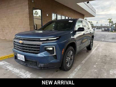 Certified 2025 Chevrolet Traverse LT