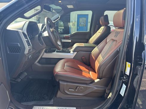 Used 2022 Ford F350 King Ranch w/ King Ranch Ultimate Package AWD/4WD image 3