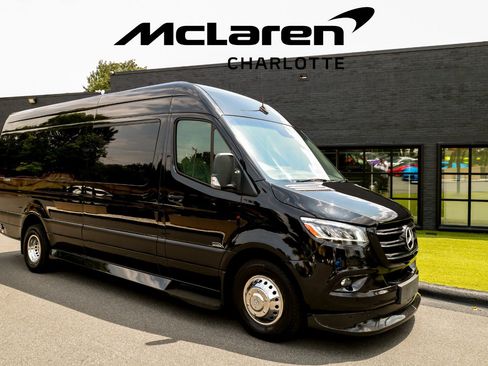Used 2024 Mercedes-Benz Sprinter 3500 w/ Parking Package image 2