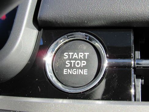 New 2026 Mitsubishi Outlander SEL FWD image 18