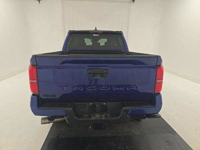Certified 2025 Toyota Tacoma SR5 AWD/4WD image 59