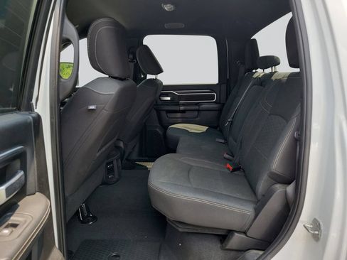Used 2025 RAM 2500 Big Horn AWD/4WD image 28