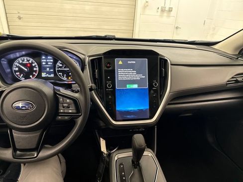 Used 2024 Subaru Crosstrek 2.0i Premium AWD/4WD image 13