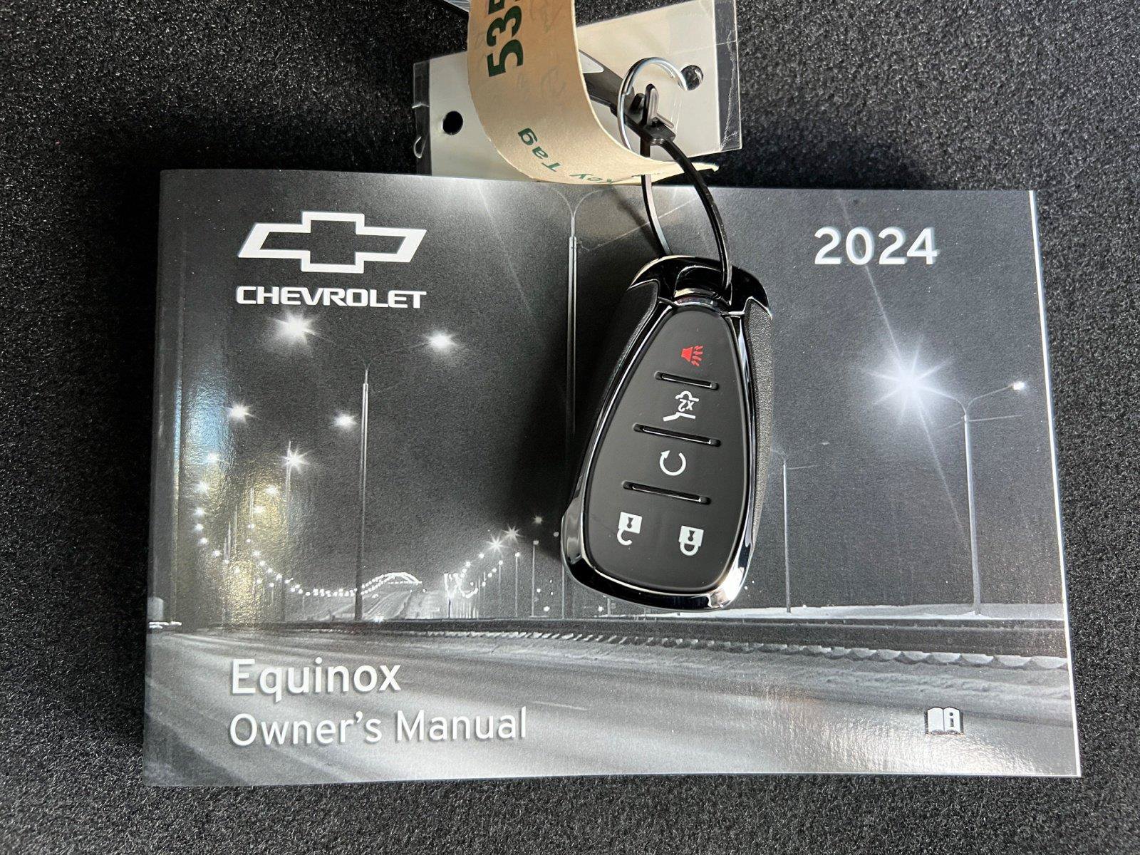 Used 2024 Chevrolet Equinox LT FWD image 24