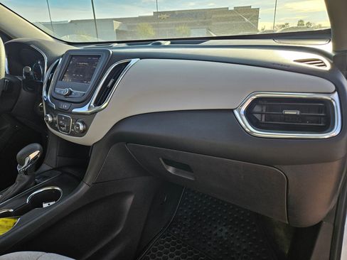 Used 2022 Chevrolet Equinox LS w/ LS Convenience Package image 20