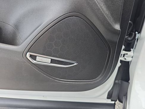 Certified 2025 Buick Envision Sport Touring AWD/4WD image 17