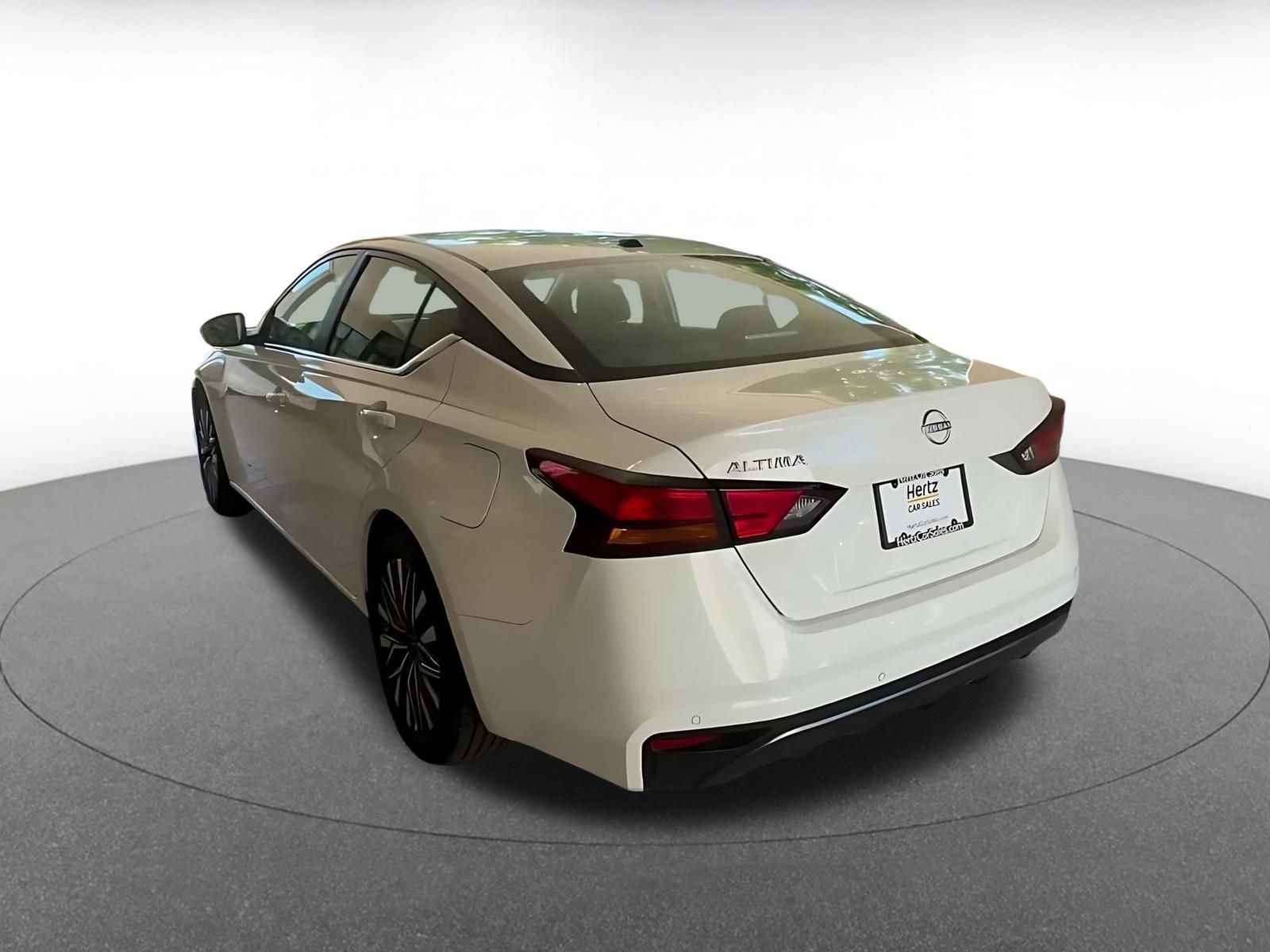 Used 2026 Nissan Altima 2.5 SV FWD image 10