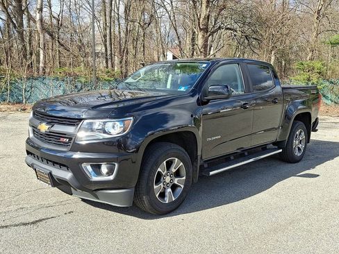Used 2020 Chevrolet Colorado Z71 image 3