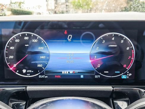 Certified 2025 Mercedes-Benz GLA 250 4MATIC image 21