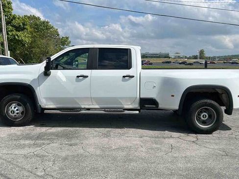 Used 2020 Chevrolet Silverado 3500 W/T w/ WT Safety Package image 6