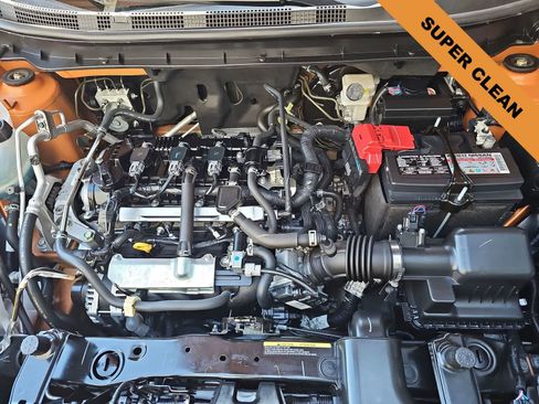 Used 2023 Nissan Kicks SR FWD image 13