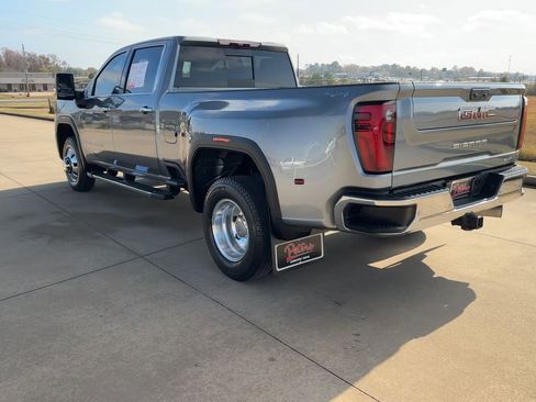 Used 2024 GMC Sierra 3500 SLT w/ Texas SLT Premium Package image 6