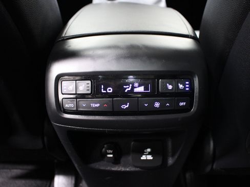 Used 2023 Hyundai Palisade Limited FWD image 25