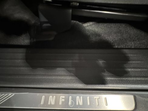Certified 2026 INFINITI QX60 Sport w/ Dark Cargo Package AWD/4WD image 20