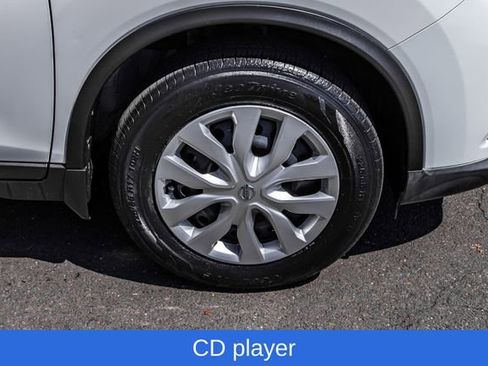 Used 2016 Nissan Rogue S AWD/4WD image 9