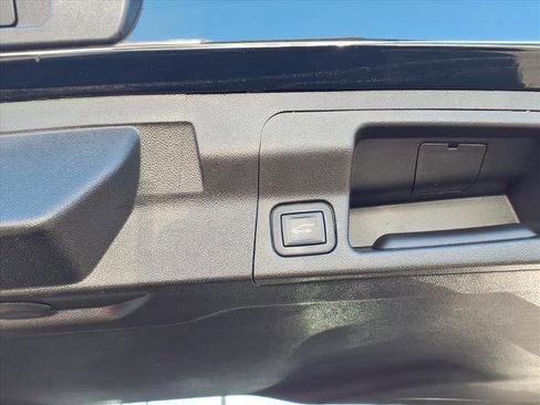 Certified 2023 GMC Acadia Denali w/ Denali Technology Package image 12