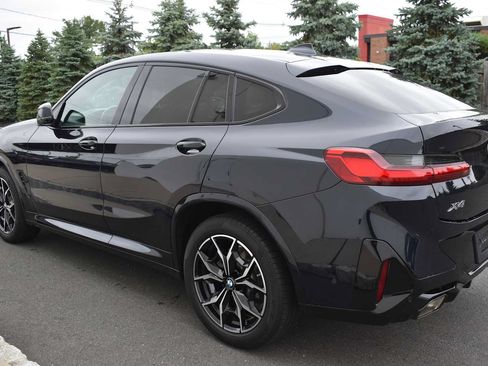 Used 2024 BMW X4 xDrive30i w/ Premium Package AWD/4WD image 4