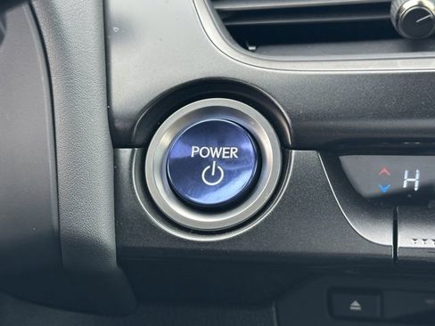 Used 2022 Lexus UX 250h w/ Premium Package image 36