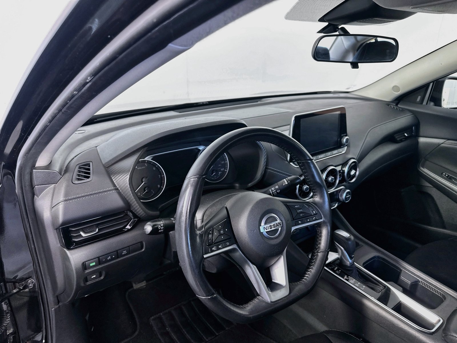 Used 2021 Nissan Sentra SV FWD image 9