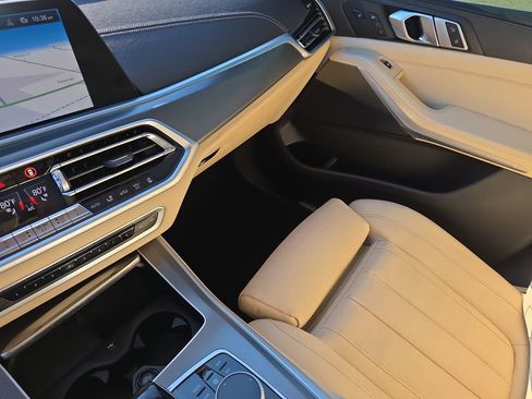 Certified 2022 BMW X5 xDrive40i image 31