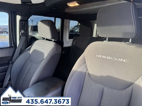 Used 2013 Jeep Wrangler Unlimited Rubicon image 10