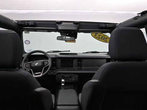 Used 2023 Ford Bronco 4-Door AWD/4WD image 25