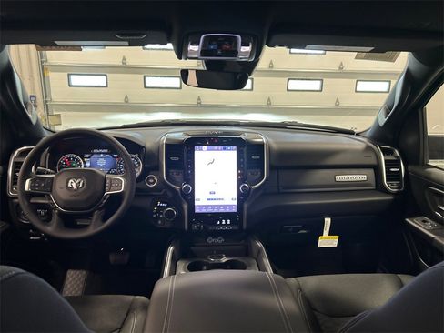 New 2026 RAM 1500 Big Horn image 28