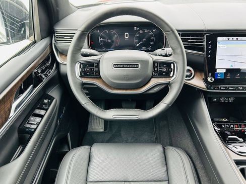 New 2024 Jeep Grand Wagoneer L 4WD w/ Convenience Group III image 20