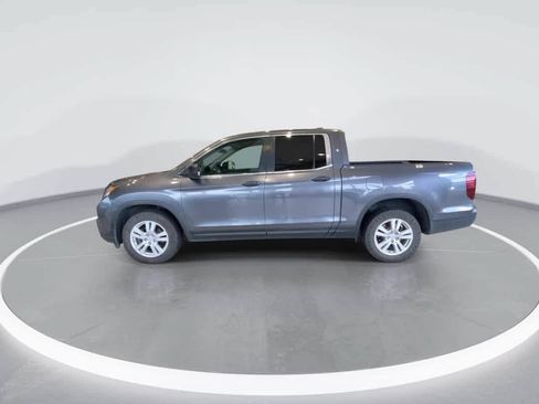 Used 2017 Honda Ridgeline RT image 5