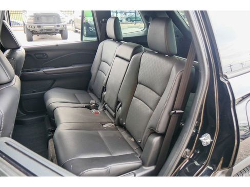 Used 2023 Honda Passport Elite image 18