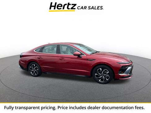 Used 2025 Hyundai Sonata SEL FWD image 1