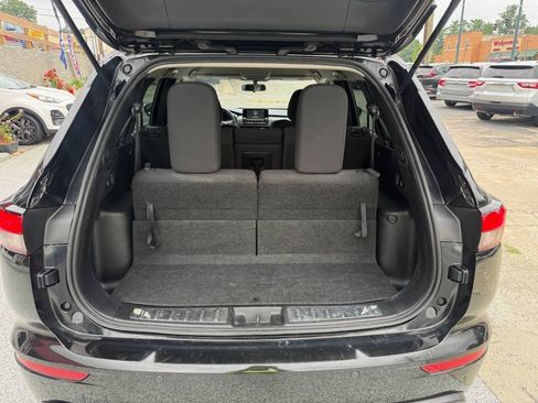 Used 2022 Mitsubishi Outlander ES AWD/4WD image 11