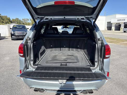 Used 2017 BMW X5 M image 47