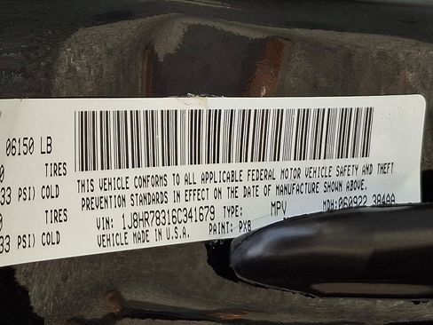 Used 2006 Jeep Grand Cherokee SRT8 w/ SRT Option Group I image 27