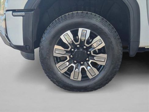 Used 2025 GMC Sierra 2500 Denali w/ Denali Reserve Package image 24