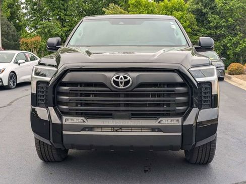 Used 2023 Toyota Tundra SR5 w/ SR5 Premium Package AWD/4WD image 9