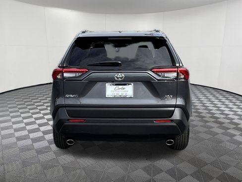 Used 2025 Toyota RAV4 XLE AWD/4WD image 5