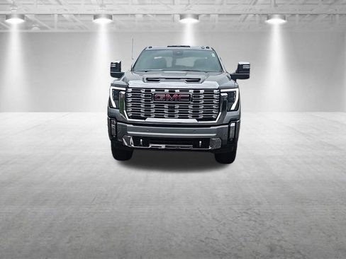 New 2026 GMC Sierra 2500 Denali w/ Denali Reserve Package AWD/4WD image 9