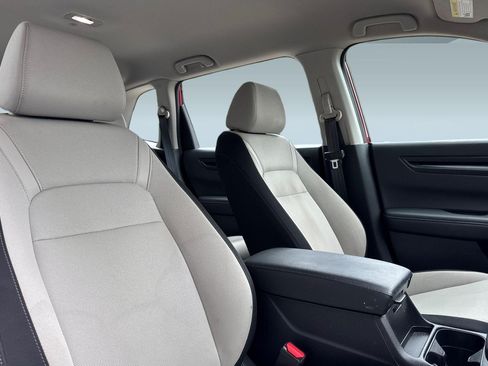 Used 2024 Honda CR-V LX image 30