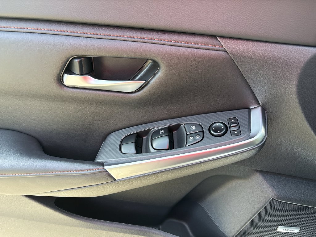 Certified 2025 Nissan Sentra SR w/ SR Premium Package FWD image 21