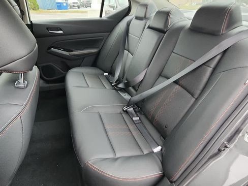 Used 2025 Nissan Altima 2.5 SR w/ SR Premium Package FWD image 7
