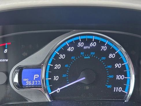 Used 2014 Toyota Sienna XLE image 14